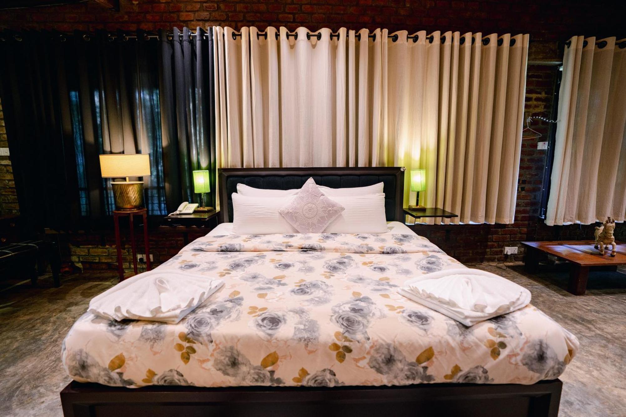 Aayu Hanthana Boutique Hotel Kandy Exterior photo